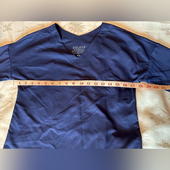 Navy Blue Scrub Top Dolan XXXS & 3/4 Sleeves super smooth fabric for healthcare. - Picture 2 of 7